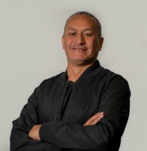 Image of Lee Timutimu